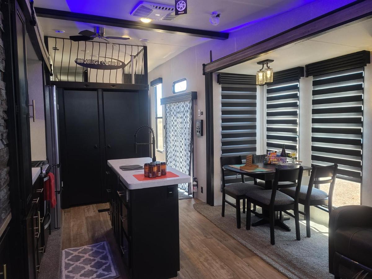 Grand Canyon Rv Glamping Williams Exterior foto