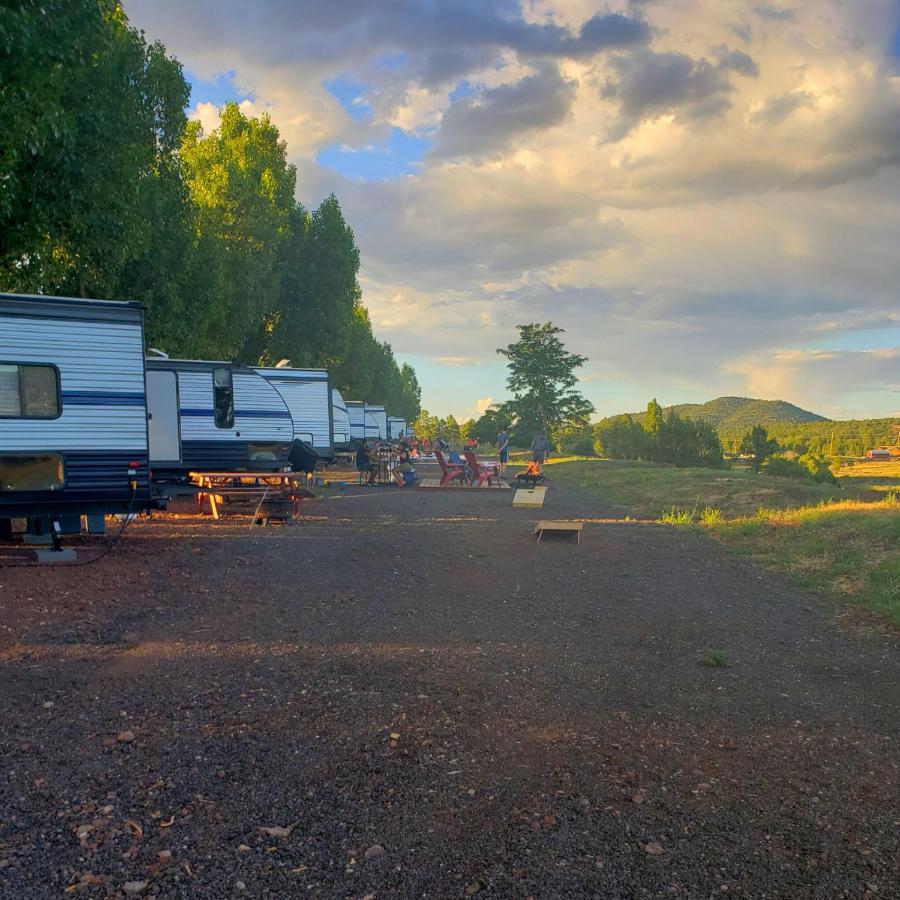 Grand Canyon Rv Glamping Williams Exterior foto